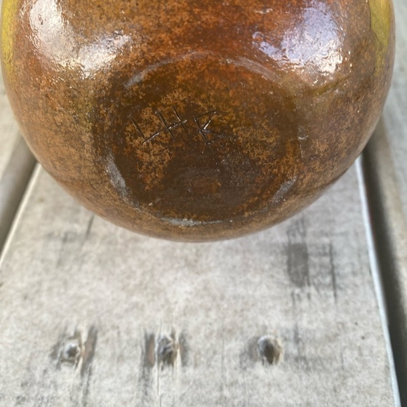 Vintage Navajo Pottery Native American Pinon Pine Pitch Glaze 5”Tall Vase Marked - Picture 11 of 12